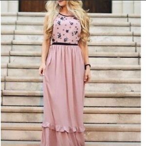 LC Lauren Conrad Floral Maxi Dress